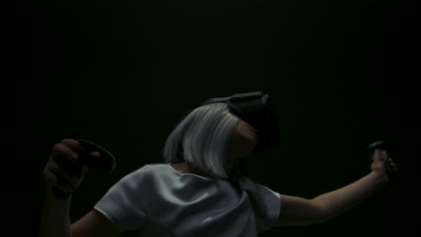 Cyberpunk-Mädchen-Spielt-VR-In-Blinkendem-Licht,-Nahaufnahme.-Attraktiver-Gamer-Mit