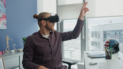 Vr-student-swiping-hands-interactive-space-remote-workplace.-Future-technologies