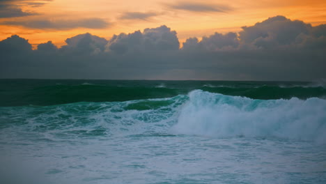 Storm-sea-rolling-dawn-coast-in-slow-motion.-Amazing-endless-seascape-at-cloudy