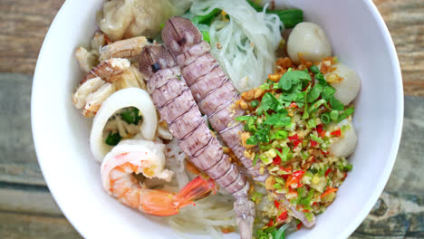 spicy-seafood-noodles-in-Thai-style