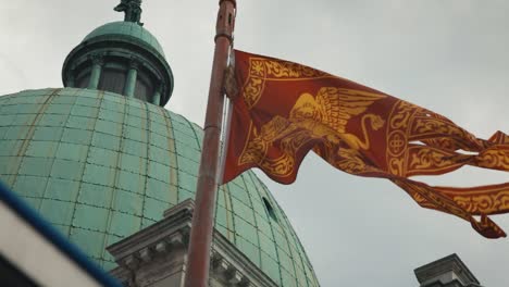 Flag-Of-Venice-Waving-In-The-Wind