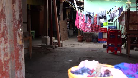 In-Einem-Kleinen-Haus-In-Antigua,-Guatemala