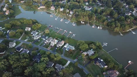 Aerial-View-on-Picturesque-Coast-of-Kent-Island,-Maryland-USA