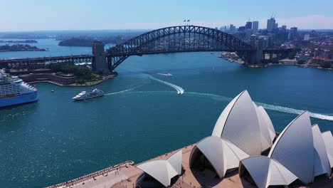 Drone-Flight-over-the-Opera-House