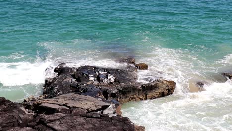 Waves-splashing-on-a-rocky-coast