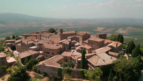 Medieval-Township-Of-Sant'Angelo-In-Colle,-Montalcino,-Province-Of-Siena,-Tuscany,-Central-Italy