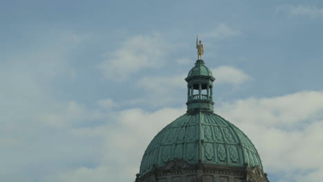 Gold-statue-on-top-of-the-BC-Legislative-Assembly-in-Victoria-BC-Canada
