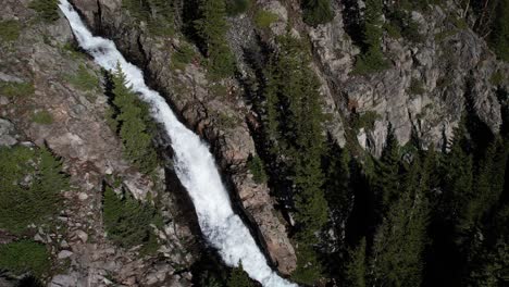 Continental-Falls,-Spruce-Creek,-Colorado-USA