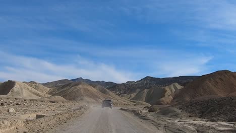 Offroad-4x4-Fahrt-Auf-Abgelegenen-Straßen-Im-Death-Valley-National-Park