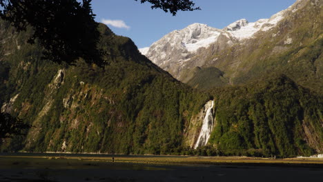 Establishing-Bowen-Falls,-New-Zealand