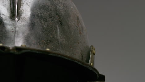 close-up-of-a-helmet-medieval-knight-in-studio