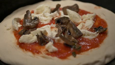 Closeup-of-making-pizza-24-fps-4K