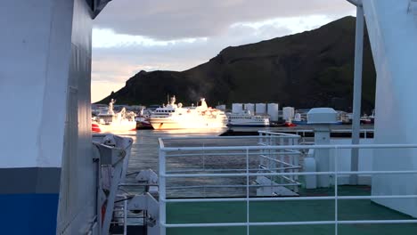 Ship-leaving-Westman-Islands,-Iceland