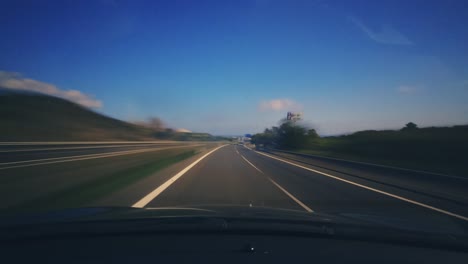 Conduciendo-En-Una-Carretera-Española-4k