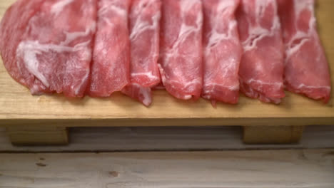 fresh-sliced-collar-pork-raw