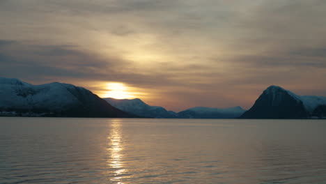 Stunning-sunset-in-a-norwegian-fjord