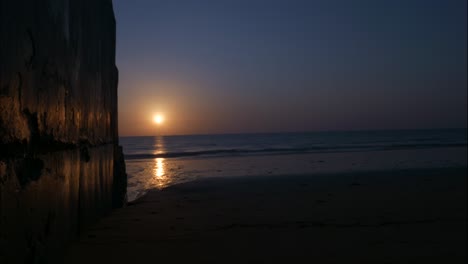 Zeitraffer-Des-Sonnenuntergangs-Am-Horizont-In-Phuket-Island-Beach,-Thailand