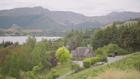 steady-shot-of-stoneridge-chapell-chruch-and-lake-hayes-and-the-farm-estate-queenstown