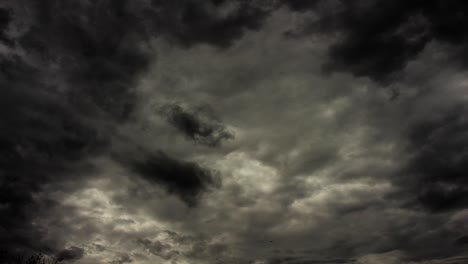 Ein-Zeitraffer-Von-Wolkenmustern