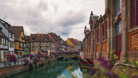 Beautiful-4K-UHD-Cinemagraph---cinemagramm---seamless-video-loop-of-the-impressive-old-town-Colmar-in-the-Alsace-area-in-France-with-its-little-canals-along-the-old-colorful-Fachwerk-houses-in-summer