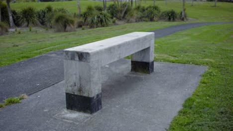new-zealand-park-bench-wooden