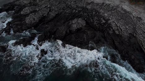 Dark-Blue-Sea-Waves-Splashing-On-The-Rugged-Coast-In-Costa-Rica---Aerial-Shot