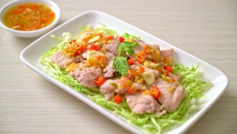 Spicy-Pork-Salad-or-Boiled-Pork-with-Lime-Garlic-and-Chili-Sauce