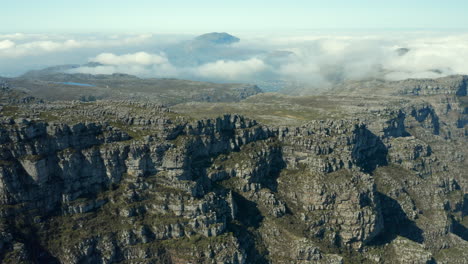 Kapstadt-Tafelberg-Wolken