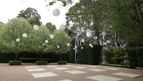 Spacious-outdoor-area-decorated-with-white-paper-lanterns