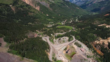 Aerial-View-of-Windy-Road,-Part-of-Million-Dollar-Highway,-Red-Mountain-Pass,-Colorado-USA