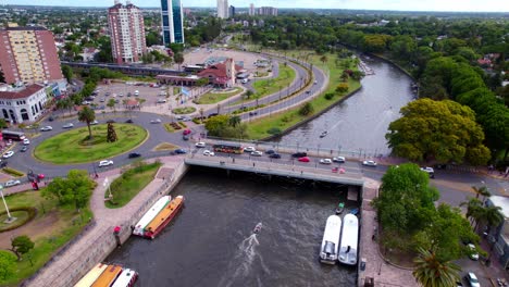 Aerial-drone-view-over-Tigre-river-in-Buenos-Aires,-Argentina