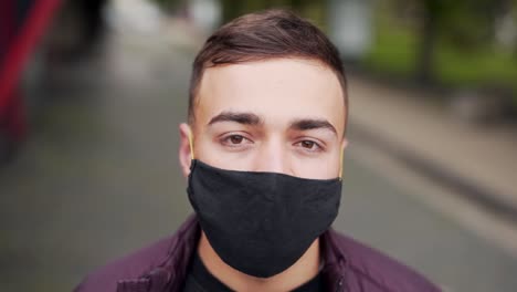 guy-in-a-mask-portrait-on-the-street-soft-light