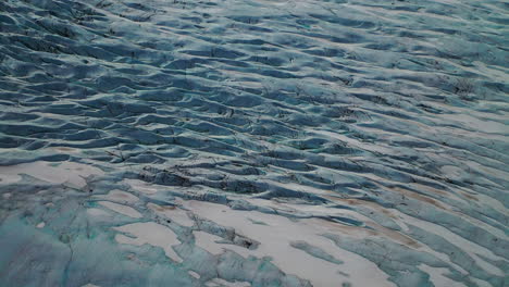 Raue-Blaue-Oberfläche-Des-Skaftafellsjökull-gletscherauslasses-Bei-Skaftafell-Im-Südosten-Islands