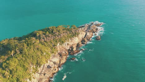 Rocky-brazilian-coastline-morning-with-turquoise-water