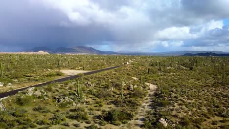 Luftaufnahme-über-Die-Wüste-Von-Catavina,-Während-Der-Goldenen-Stunde,-In-Mexiko---Dolly,-Drohne-Geschossen