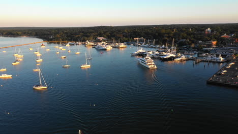 Aerial-View-Of-Luxury-Boats-And-Yachts-At-Sag-Habor,-The-Hamptons