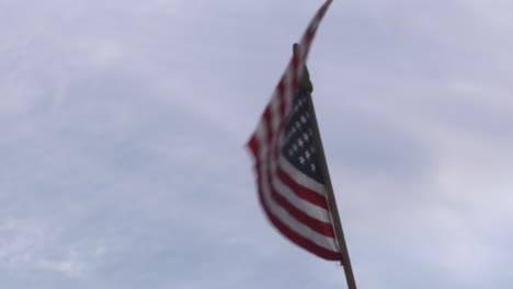 Usa-Sternenbanner-Flagge,-Die-In-Zeitlupe-Im-Wind-Weht