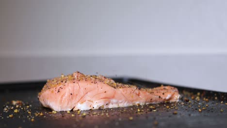 Sushi-Salmon-Fillet-Slice-Cooking-with-Seasoning---Spices-on-Indoor-Grill