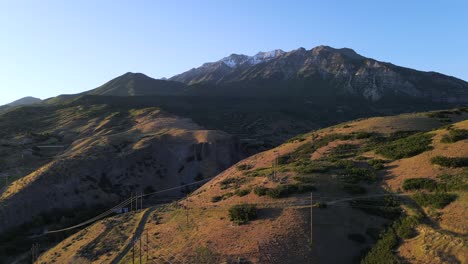Mount-Timpanogos-Utah-Mountain-Landscape-at-Sunset,-Rising-Aerial-View