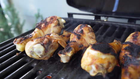 Chicken-drummies-sizzling-on-the-barbecue-grill-with-a-golden-crispy-skin