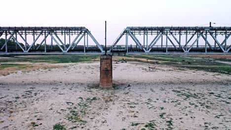 Aerial-footage-of-Polluted---Dried-up-Yamuna-River-flowing-in-Agra