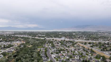 Lehi---Alpine-Residential-Area-in-Utah-County,-Aerial-Drone-Panning-View