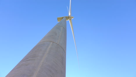 Wind-Turbine-close-up-from-ground