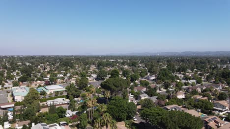 Vorort-Los-Angeles-Nachbarschaft-Antenne