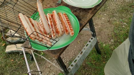 Bbq-juicy-fresh-sausages-platter-served-closeup