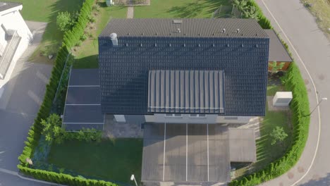 Aerial-view-flight-over-single-family-stand-alone-detached-home