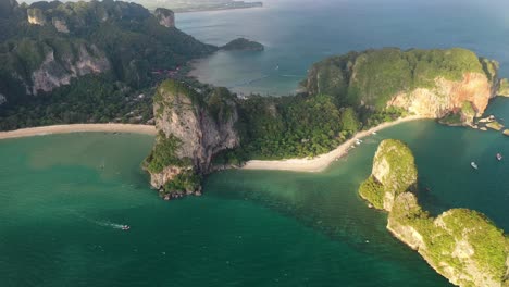 Picturesque-Coastline-of-Krabi,-Thailand