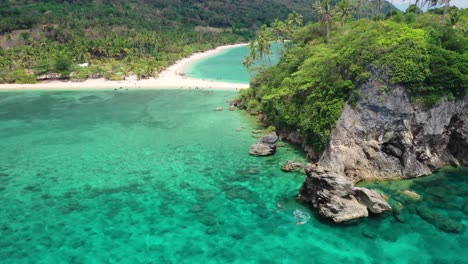 Boards-Island,-Romblon,-Philippinen
