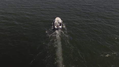 Aerial-view-of-fishing-boat
