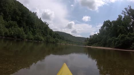 Kayaking-the-Buffalo-National-River,Arkansas,Ozarks,-USA